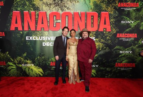 LOS ANGELES, CALIFORNIE – 13 DÉCEMBRE: Paul Rudd, Thandiwe Newton et Jack Black lors de la première mondiale du film ANACONDA de Sony Pictures au United Theater on Broadway, le 13 décembre 2025 à Los Angeles, Californie. (Photo : JC Olivera/Sony Pictures via Getty Images) 2025 JC Olivera
