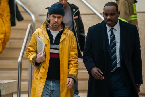 Ryan Gosling incarne Ryland Grace et Lionel Boyce incarne Carl dans PROJET DERNIÈRE CHANCE, produit par Amazon MGM Studios. Crédit photo : Jonathan Olley  © Sony Pictures Releasing Switzerland GmbH