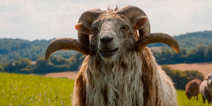 Sir Ritchfield dans « Bêêêêtective Privé » d'Amazon MGM Studios. Crédit photo : avec l'aimable autorisation d'Amazon MGM Studios   © Sony Pictures Releasing Switzerland GmbH