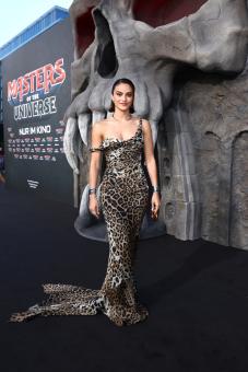 Camila Mendes lors de la première allemande de LES MAÎTRES DE L'UNIVERS à l'UCI LUXE East Side Gallery de Berlin, le 28 mai 2026 (Photo : Sebastian Reuter/Getty Images pour Sony Pictures Entertainment Deutschland GmbH)  © 2026 Getty Image
